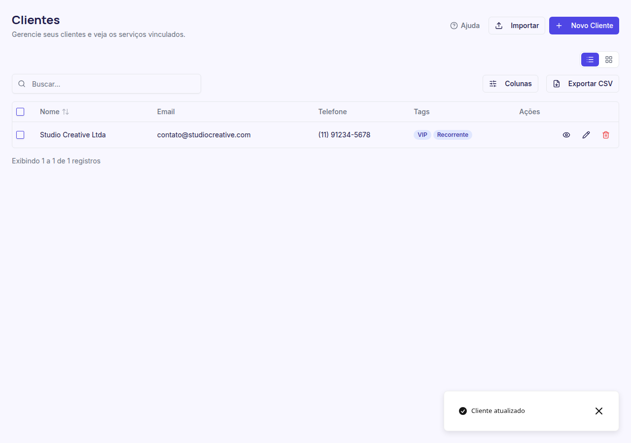 Listagem de clientes com coluna de tags visível